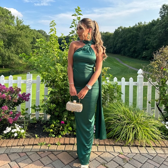 Dressmeze Satin Gown - Picture 1 of 3